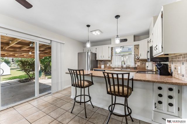 5006 Trail Creek Avenue, Omaha, NE 68157