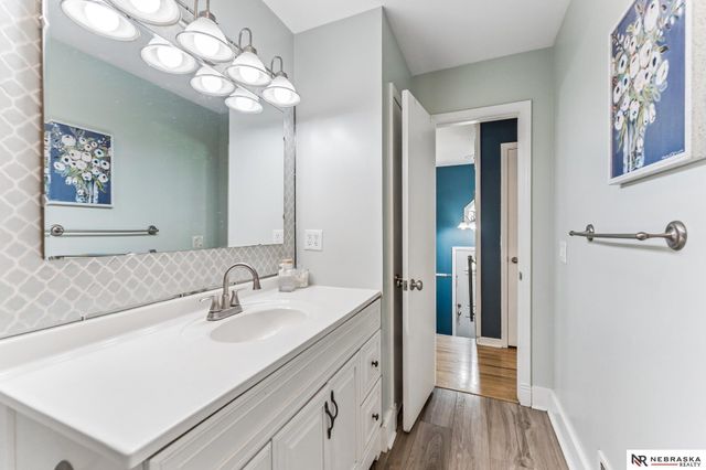 5006 Trail Creek Avenue, Omaha, NE 68157