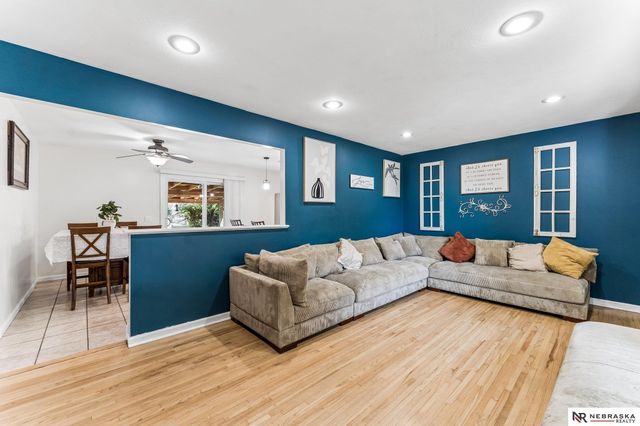 5006 Trail Creek Avenue, Omaha, NE 68157
