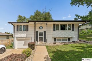 5006 Trail Creek Avenue, Omaha, NE 68157