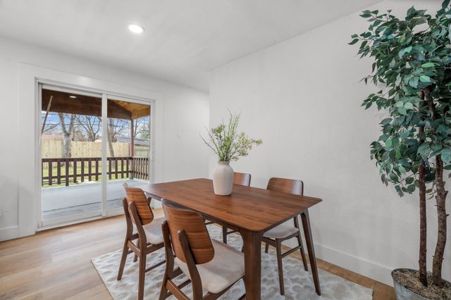 8842 Donnybrook Lane, Dallas, TX 75217