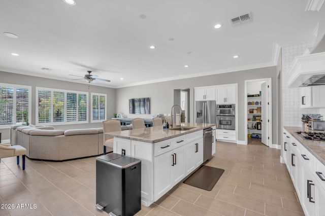 28449 N 68TH Avenue, Peoria, AZ 85383