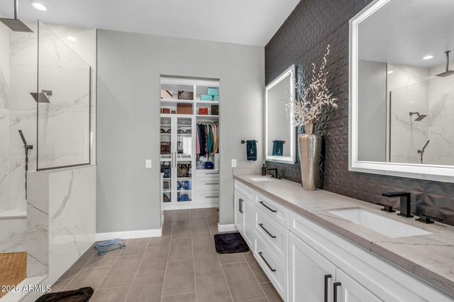 28449 N 68TH Avenue, Peoria, AZ 85383