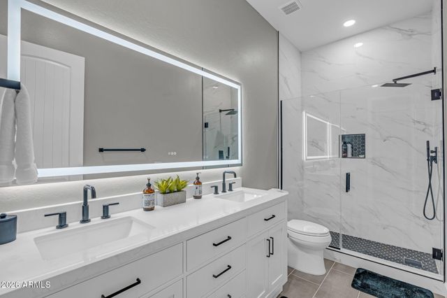 28449 N 68TH Avenue, Peoria, AZ 85383