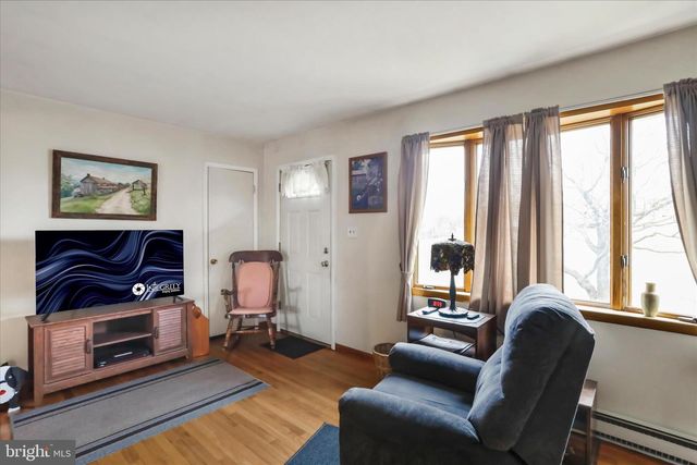 51 YORK DR, Romney, WV 26757