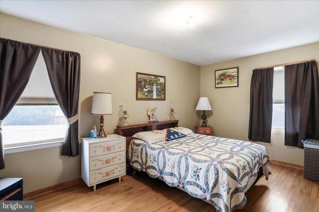 51 YORK DR, Romney, WV 26757