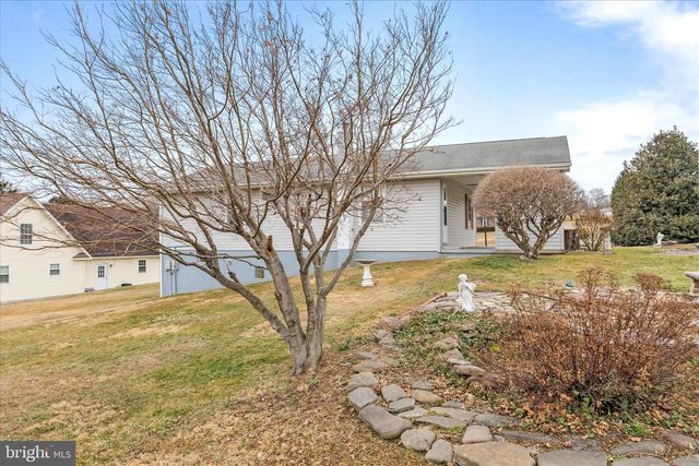 51 YORK DR, Romney, WV 26757