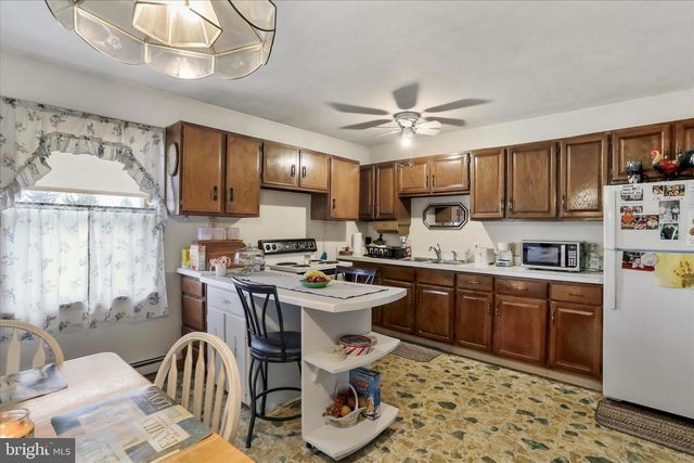 51 YORK DR, Romney, WV 26757