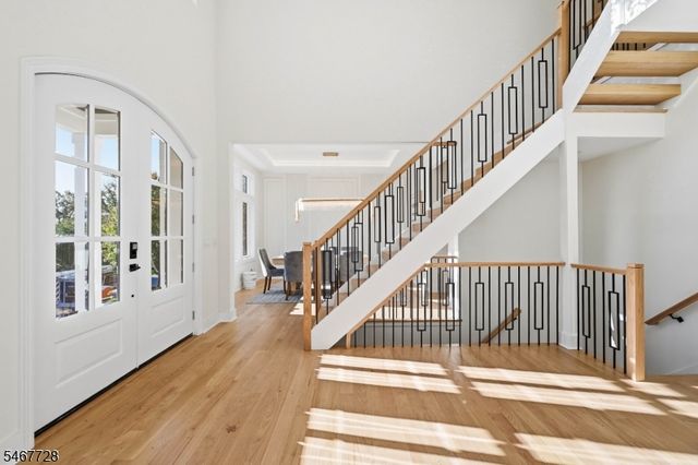 65 Summit Ct, Westfield Town, NJ 07090
