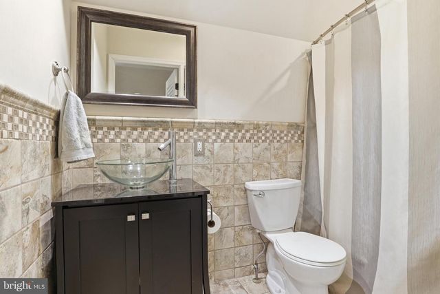 7340 WOODLAND DR, Spring Grove, PA 17362