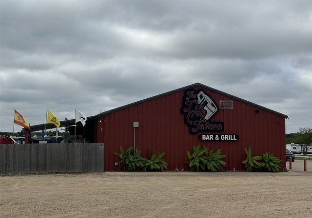 3667 3667 E Interstate 30, Campbell, TX 75422