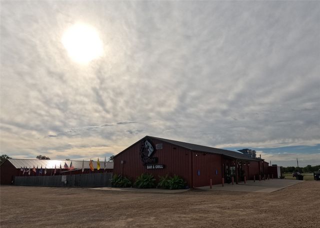3667 3667 E Interstate 30, Campbell, TX 75422