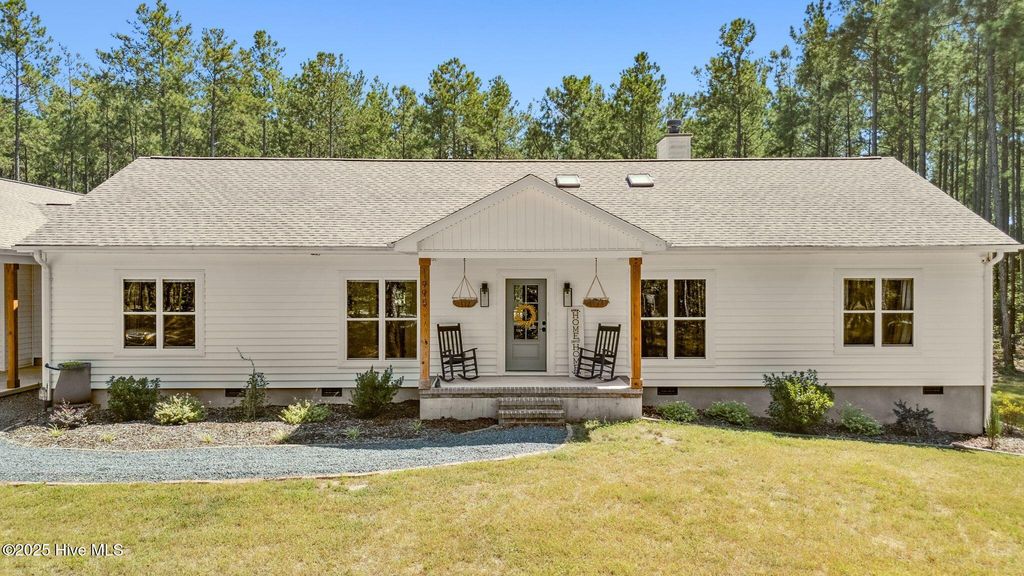 995 Tufts Vista, Jackson Springs, NC 27281