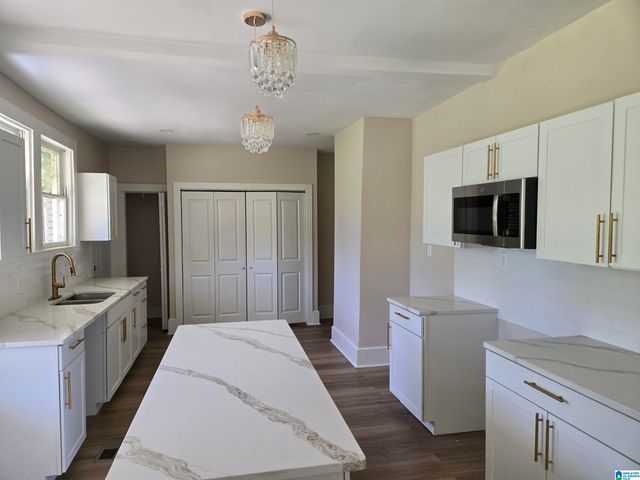 1320 33RD STREET N, Birmingham, AL 35234