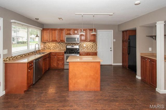 1627 Williamsburg Drive, Barnhart, MO 63012