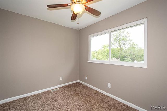 1627 Williamsburg Drive, Barnhart, MO 63012