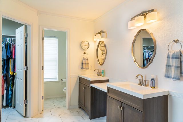 5825 S 286th East Avenue, Broken Arrow, OK 74014