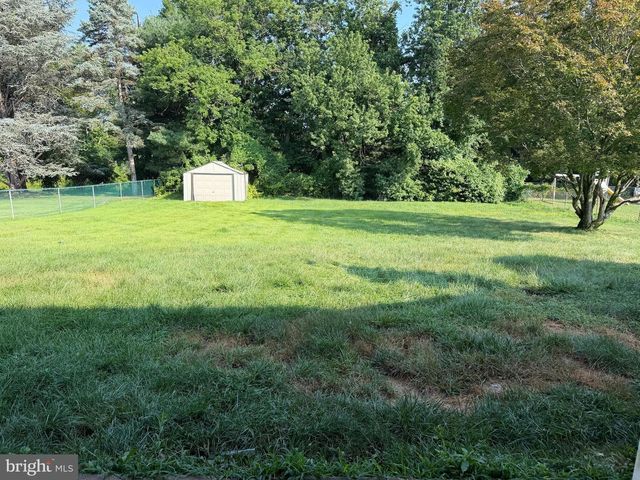 1270 CLOVER LN, Feasterville Trevose, PA 19053