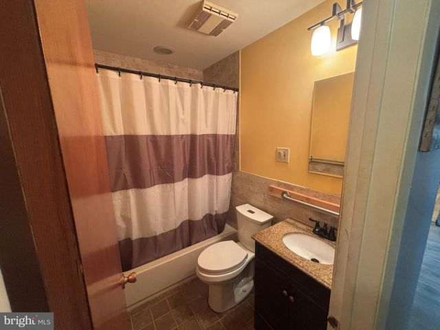 1270 CLOVER LN, Feasterville Trevose, PA 19053