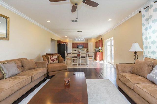 13330 WATERFORD CASTLE DRIVE, Dade City, FL 33525