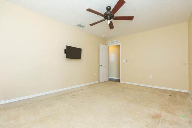 13330 WATERFORD CASTLE DRIVE, Dade City, FL 33525