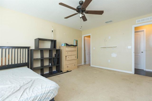 13330 WATERFORD CASTLE DRIVE, Dade City, FL 33525