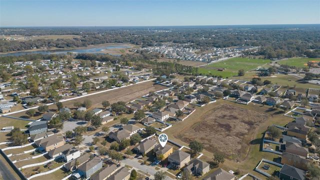 13330 WATERFORD CASTLE DRIVE, Dade City, FL 33525