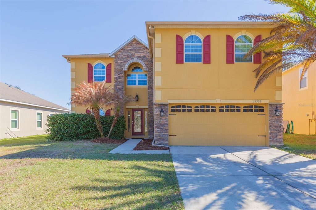 13330 WATERFORD CASTLE DRIVE, Dade City, FL 33525
