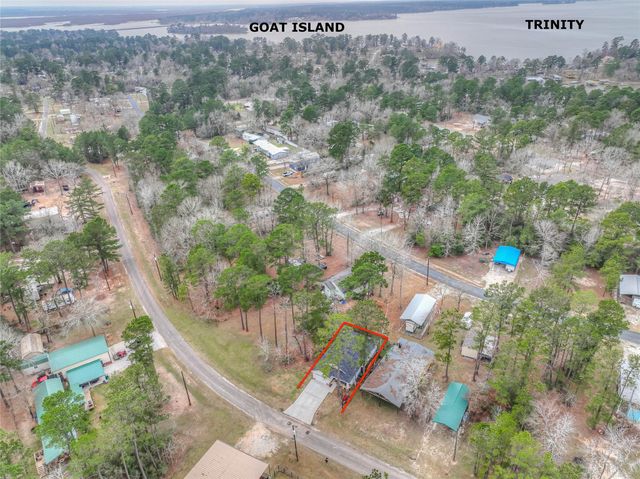 627 Pinewood Drive, Trinity, TX 75862