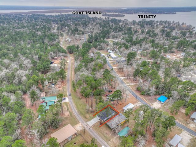 627 Pinewood Drive, Trinity, TX 75862