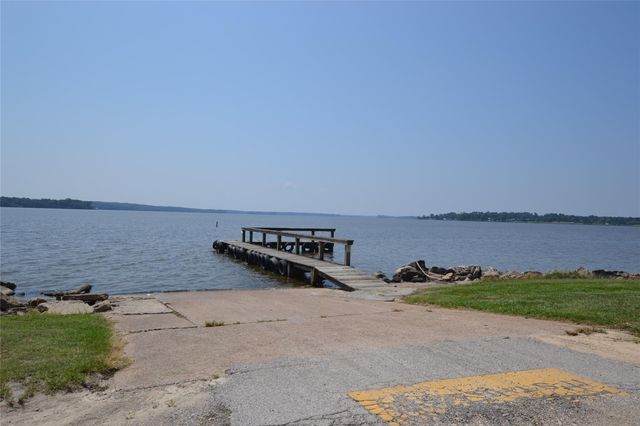 627 Pinewood Drive, Trinity, TX 75862