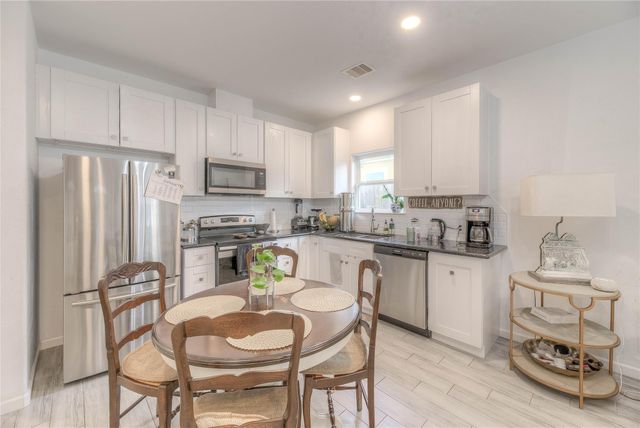 627 Pinewood Drive, Trinity, TX 75862