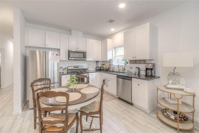 627 Pinewood Drive, Trinity, TX 75862