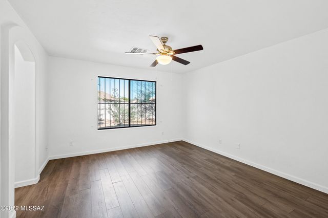 3680 W Ostler Street, Tucson, AZ 85746