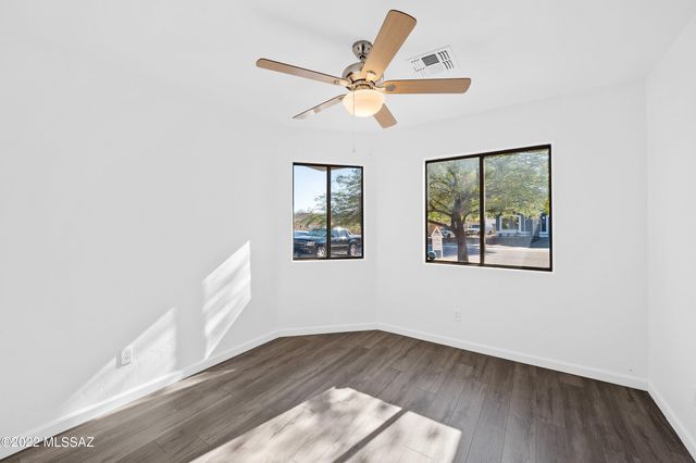 3680 W Ostler Street, Tucson, AZ 85746