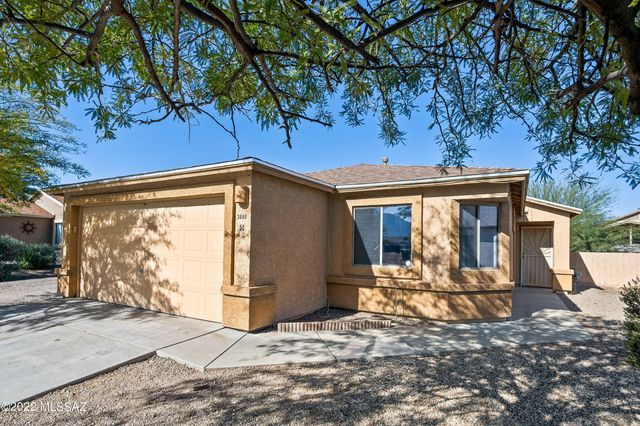 3680 W Ostler Street, Tucson, AZ 85746