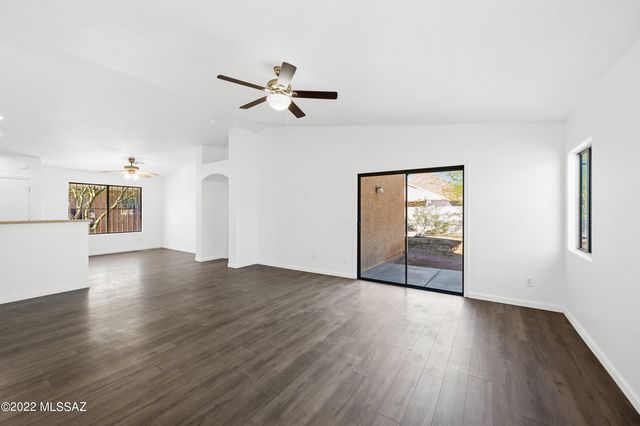 3680 W Ostler Street, Tucson, AZ 85746