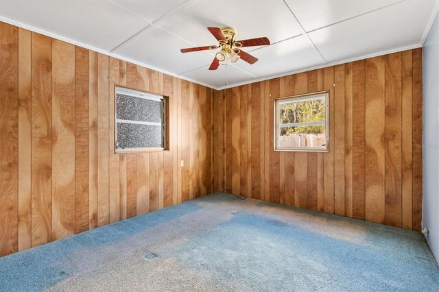 5605 BERTS ROAD, Lady Lake, FL 32159