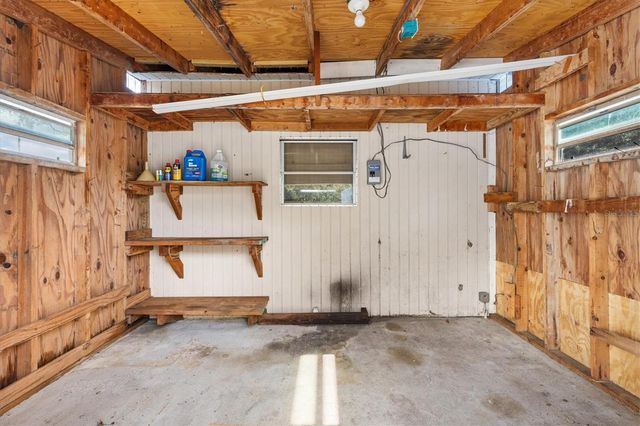 5605 BERTS ROAD, Lady Lake, FL 32159