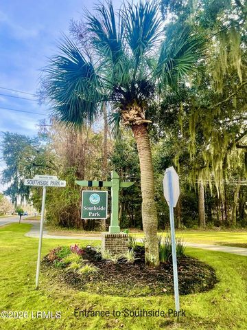 2301 Langhorne Drive, Beaufort, SC 29902