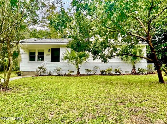 2301 Langhorne Drive, Beaufort, SC 29902