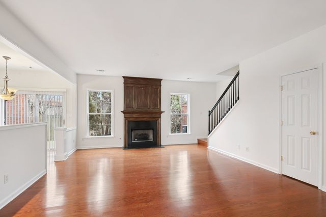 456 Old Towne Dr, Brentwood, TN 37027