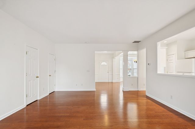 456 Old Towne Dr, Brentwood, TN 37027