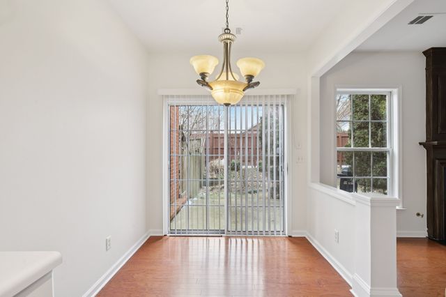 456 Old Towne Dr, Brentwood, TN 37027