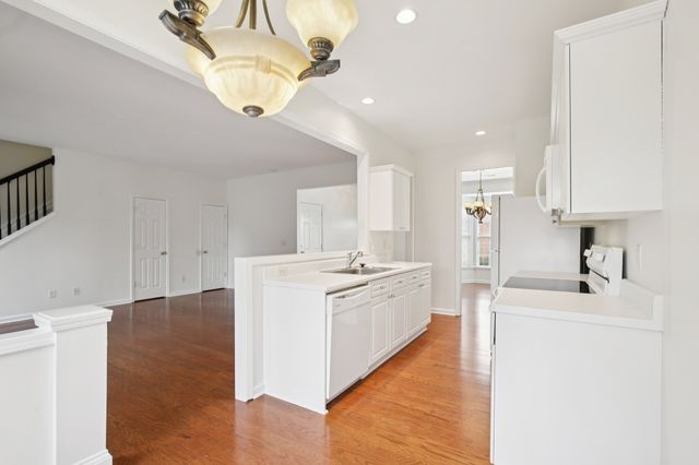 456 Old Towne Dr, Brentwood, TN 37027