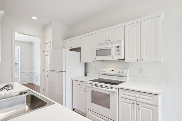 456 Old Towne Dr, Brentwood, TN 37027