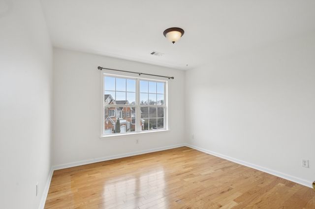 456 Old Towne Dr, Brentwood, TN 37027