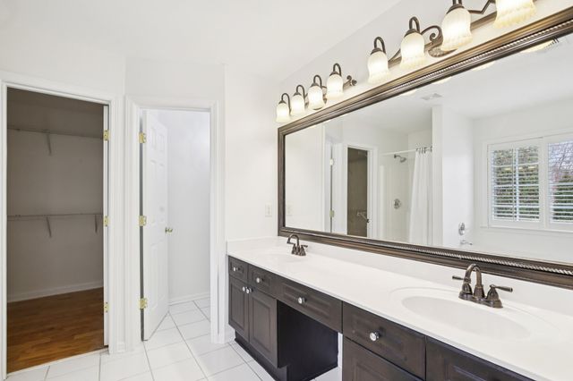 456 Old Towne Dr, Brentwood, TN 37027