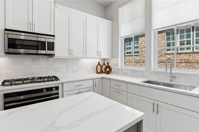 4617 Greenborough Lane, Dallas, TX 75219
