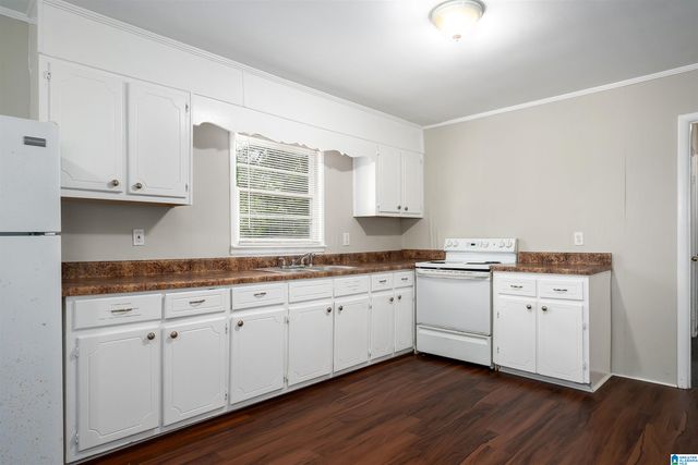 2245 3RD STREET NE, Center Point, AL 35215